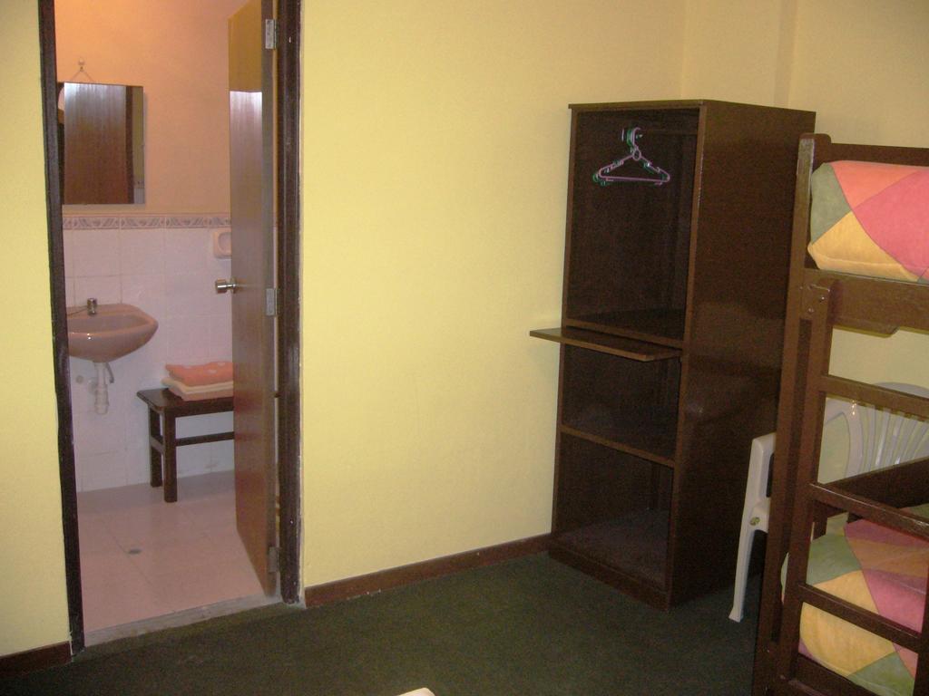 El Manzano Guest House بونو الغرفة الصورة
