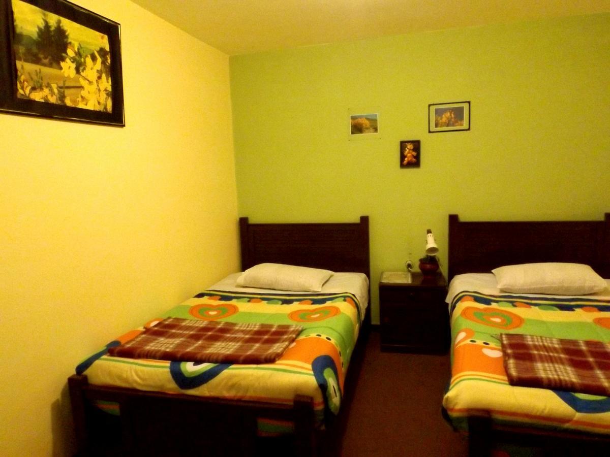 El Manzano Guest House بونو المظهر الخارجي الصورة